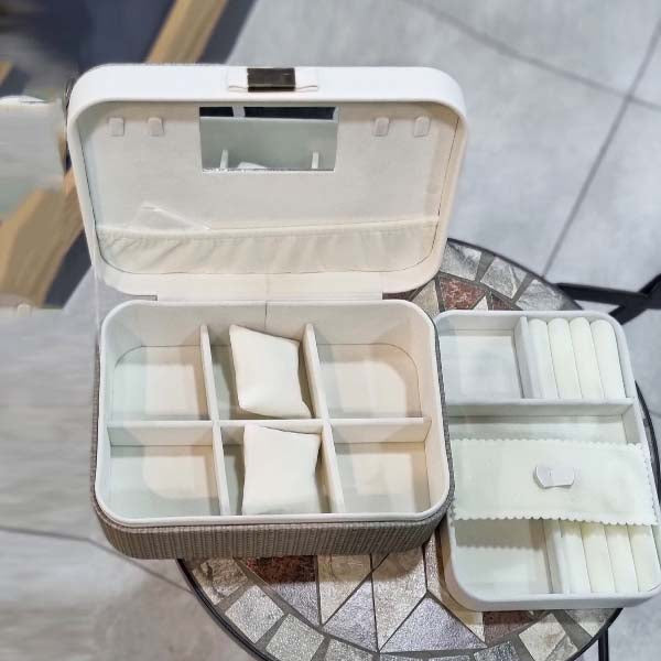 XY2903 PU Jewelry Box 30c