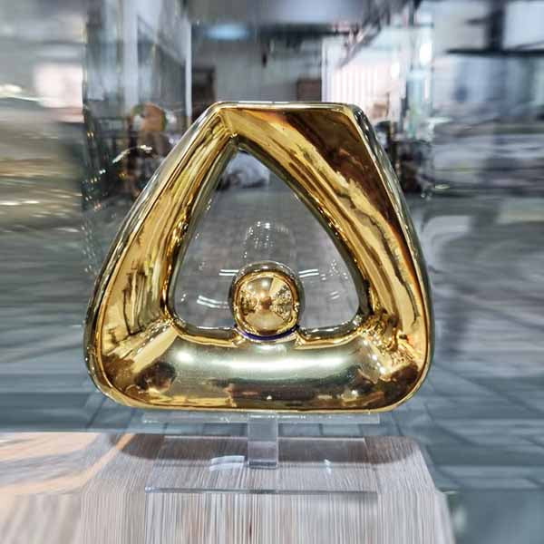 YT389A Decore Vase Golden (M)