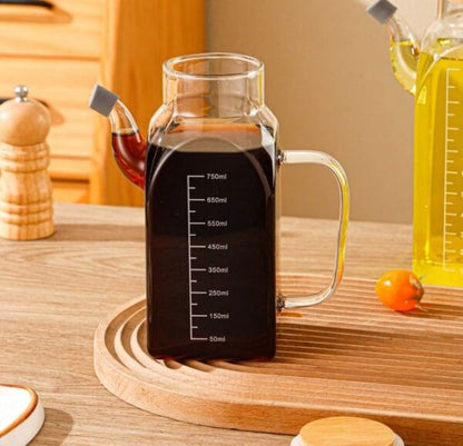 BG45106 750ml Square Glass Oil Jug 40c