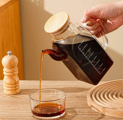 BG45106 750ml Square Glass Oil Jug 40c